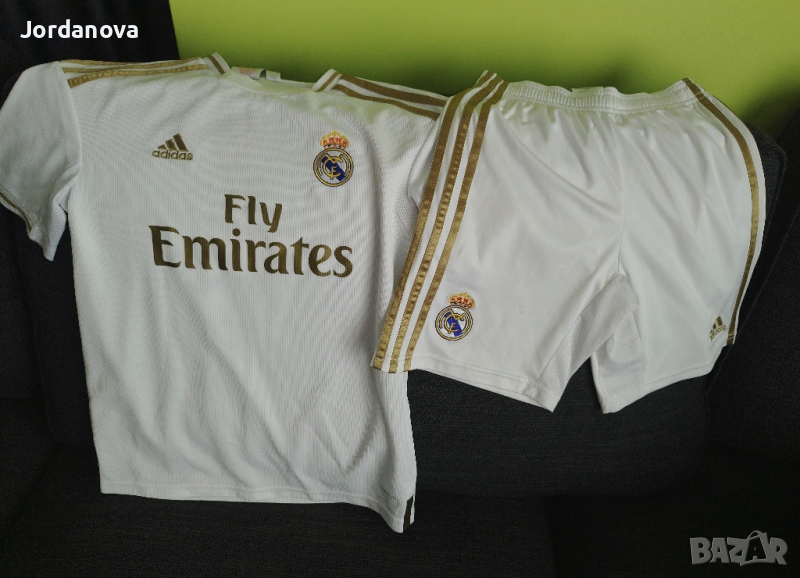 Adidas Real Madrid екип 152 размер оригинален, снимка 1