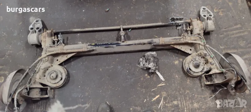 Заден мост Vw Passat 5 1.9TDI седан - 90лв, снимка 1