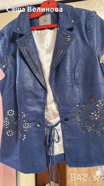 Кожен елек с бродерия М, снимка 1