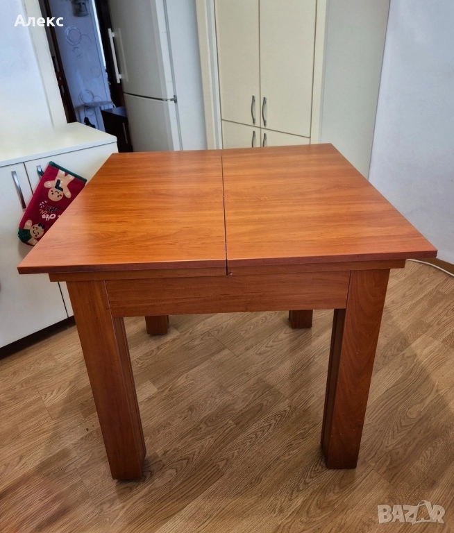 Разтегателна трапезна маса – 80 → 120 см, запазена и стабилна., снимка 1