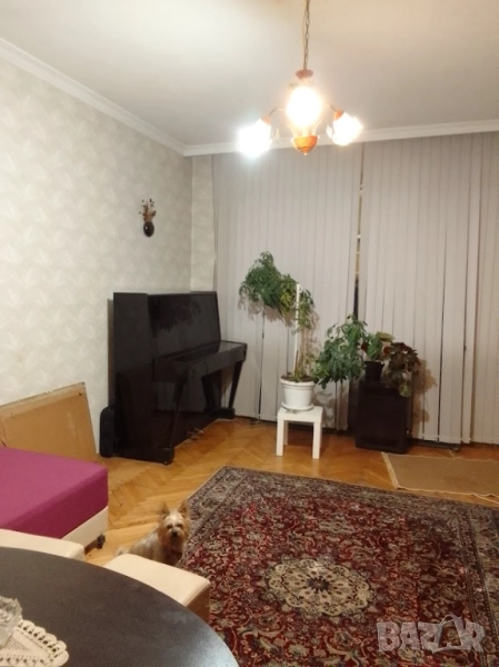 Продава четиристаен апартамент в центъра на гр.Свищов, снимка 1