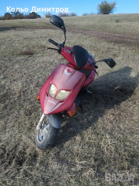 Скутер бенели 100 Кубика , снимка 1