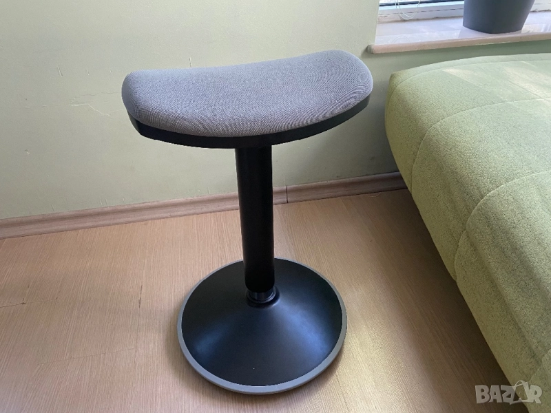  Нов Ергономчен стол тип табуретка с регулируема височина, снимка 1