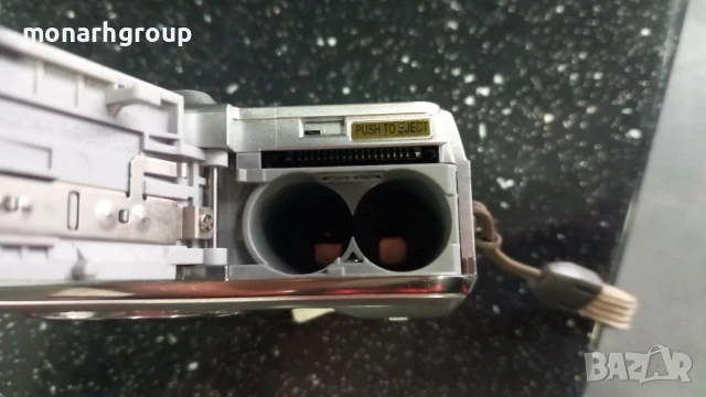 фотоапарат FinePix A345, снимка 7 - Фотоапарати - 11109512