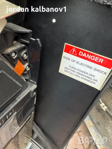 Вендинг машинa за студени напитки и храни studio 5 chill Autobar, снимка 9 - Вендинг машини - 52531581