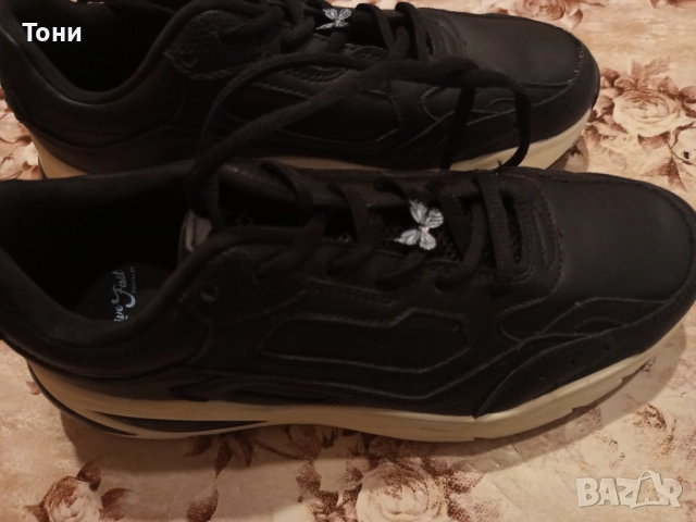 BERSHKA Оригинал Нови Дамски Кожени Маратонки 39