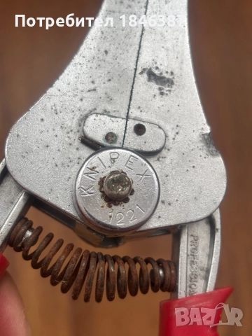 Белачки, за кабели Knipex Germany, снимка 5 - Клещи - 51996139