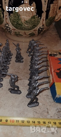 голяма колекция оловни войници, снимка 4 - Колекции - 52518588