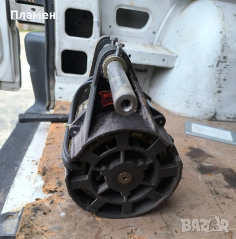 Електродвигател от професионална пералня, снимка 4 - Перални - 52154769