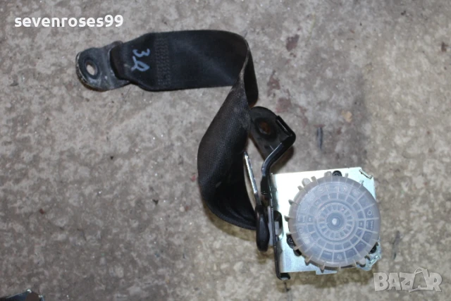 Колан заден десен Мазда 3 2008 2.3i 158hp Mazda 3 седан