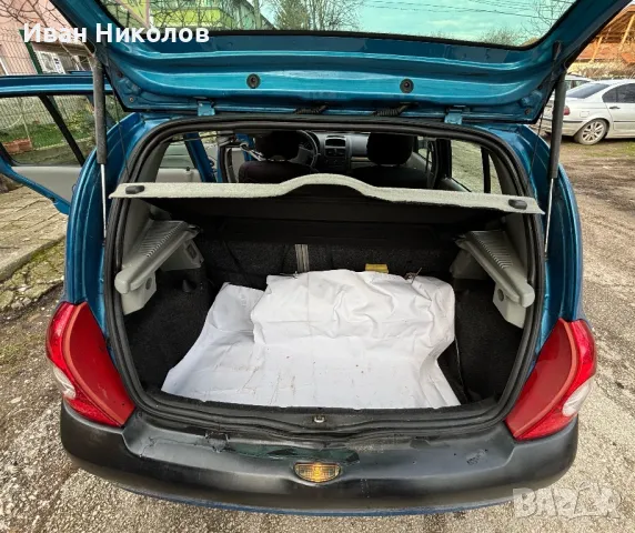 лв. Renault Clio 1.2 16V, Хечбек, обслужена и всичко платено!, снимка 7 - Автомобили и джипове - 46803059