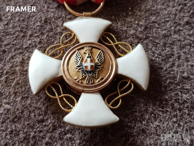 Златен 18К Италиански Орден на Короната Виктор Емануил III 1900 1946 злато, снимка 8 - Антикварни и старинни предмети - 51172741