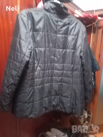 Дамско късо яке, снимка 2 - Якета - 52299847