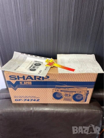 SHARP GF-7474Z VINTAGE RETRO BOOMBOX радио касетофон, снимка 2 - Радиокасетофони, транзистори - 54133612