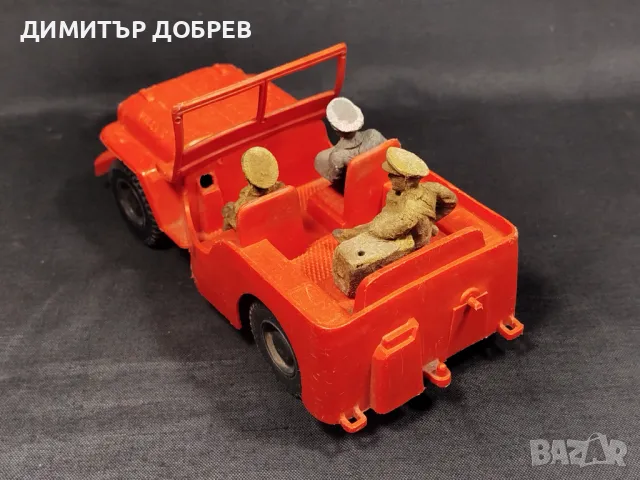 СТАРА РЕТРО ПЛАСТМАСОВА КОЛА ИГРАЧКА JEEP WILLYS, снимка 3 - Колекции - 47296059