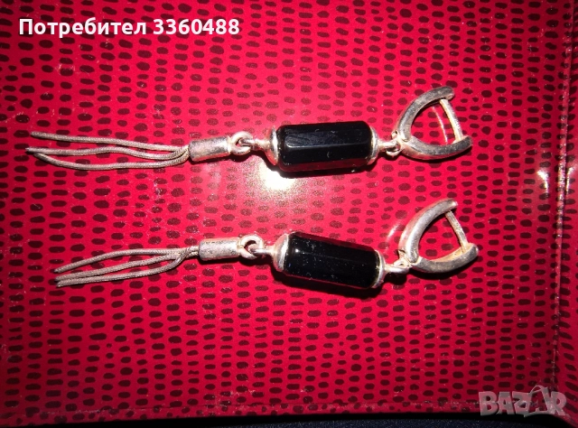 продавам сребърни обеци с оникс 