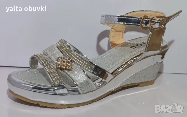 Детски сандали на платформа Boog, снимка 1