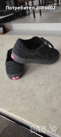 Кецове VANS като нови, снимка 3 - Кецове - 53593219