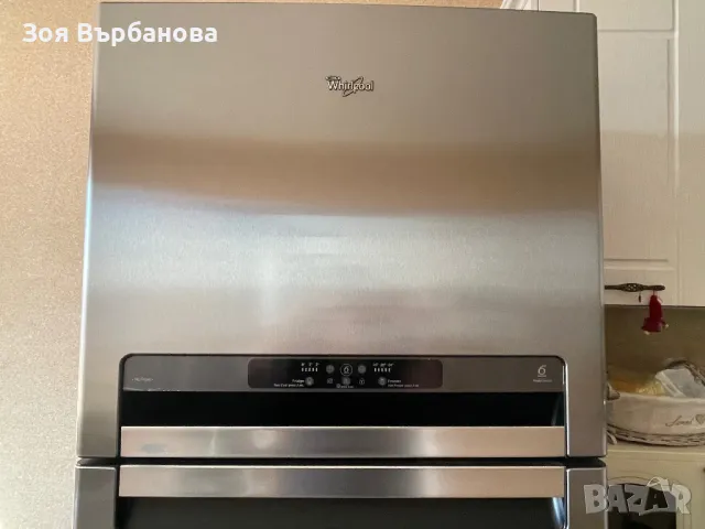 Голям Хладилник с горна камера Whirlpool, снимка 2 - Хладилници - 49023015