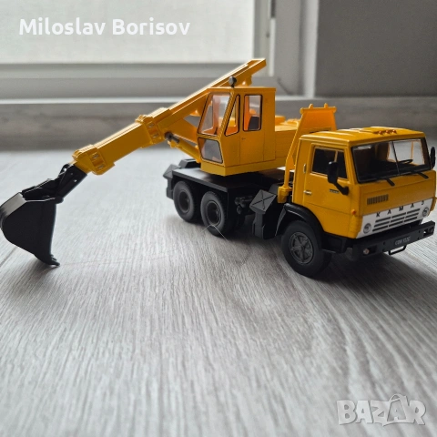 Камаз 5511 багер 1/43, снимка 2 - Колекции - 54034121