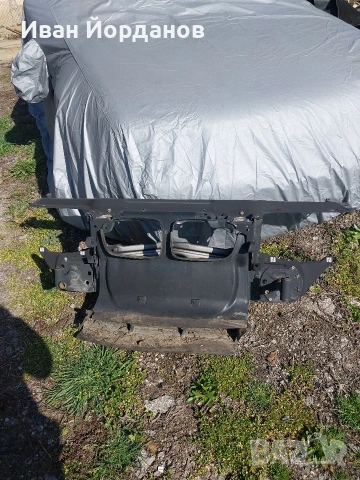 Очиларка/маска за BMW E46 325 Facelift