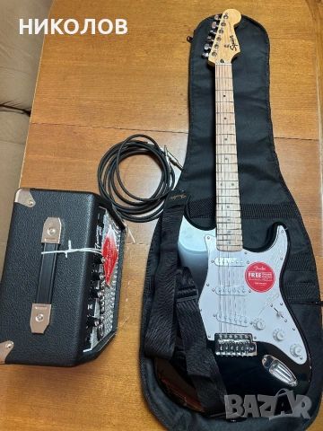 ЕЛЕКТРИЧЕСКА КИТАР- Fender Squier Sonic