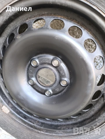 Две гуми Nokian с джанти , снимка 4 - Гуми и джанти - 51300715