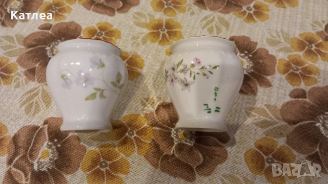 Порцеланова солница , снимка 3 - Аксесоари за кухня - 53701722