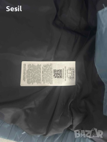 Оригинално яке Guess , снимка 5 - Детски якета и елеци - 52603801