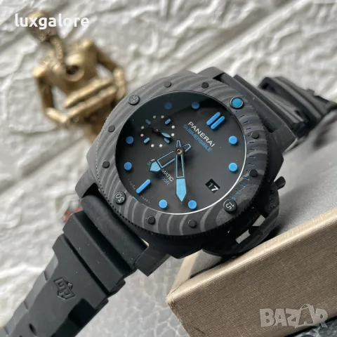 Мъжки часовник Panerai Submersible Carbotech 42 с автоматичен швейцарски механизъм
