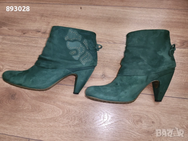 Дамски боти естествен набук Fornarina 39 номер, снимка 6 - Дамски боти - 53578934