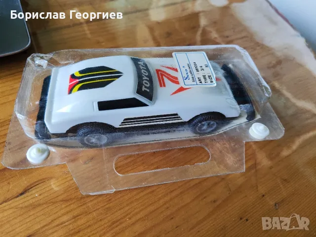 Стара нова пластмасова играчка кола 1989 г