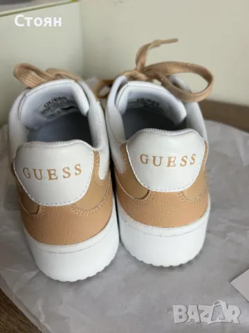 Дамски маратонки Guess, снимка 6 - Маратонки - 47239213