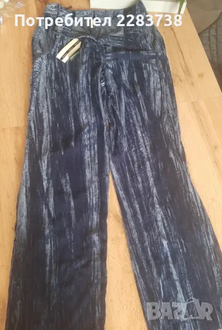 Дамски тъмносин панталон  размер 38 на "Topshop", снимка 7 - Панталони - 49197476