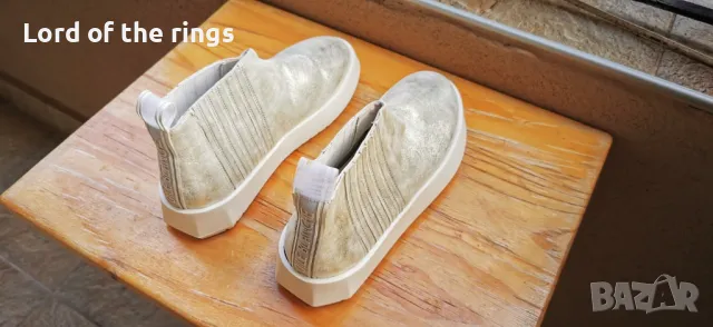 Оригинални маркови дамски маратонки/ сникърси VOILE BLANCHE - 37 номер, снимка 7 - Маратонки - 49868012