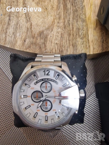 Нови часовници Diesel, снимка 3 - Мъжки - 53657107