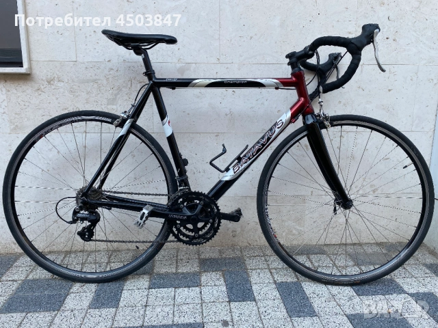 Шосеен велосипед BATAVUS