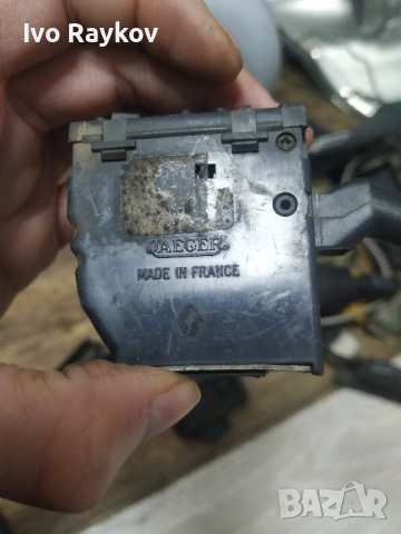 Лостче за чистачки за Renault 19, снимка 6 - Части - 53151659