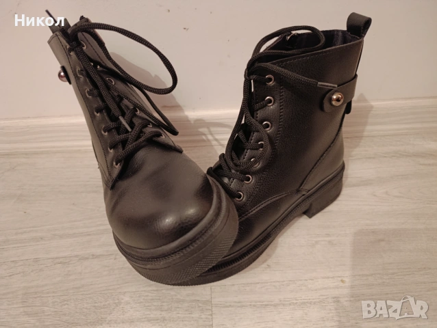 Дамски боти, снимка 4 - Дамски боти - 53850772