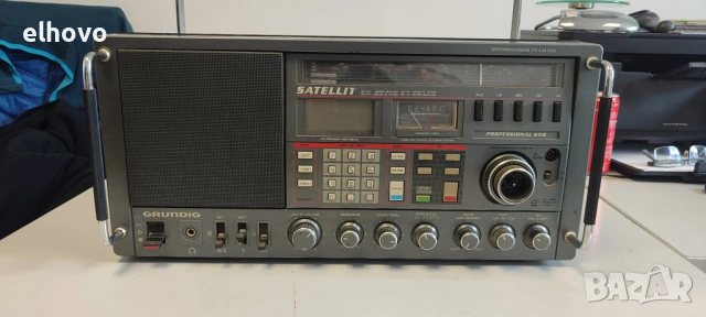 Радио Grundig Satellit Professional 650, снимка 2 - Радиокасетофони, транзистори - 53615376