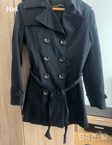 Три манта/ тренчкоти по 10€