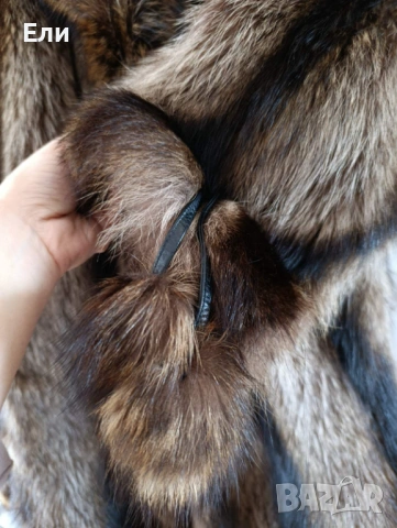 Дамско палто от естествен косъм ( енот) – много топло и елегантно, снимка 2 - Палта, манта - 53518847
