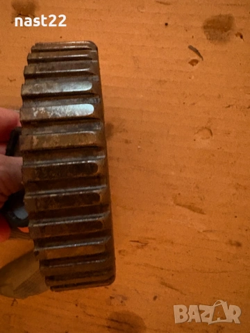 Зъбно колело разпределителен вал 1.3 моно-инжекция, снимка 3 - Части - 53835712