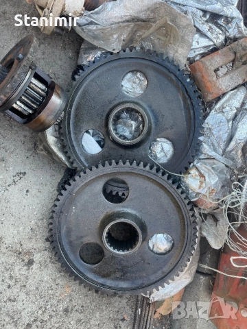 Части от трактор Болгар , снимка 6 - Селскостопанска техника - 51961369