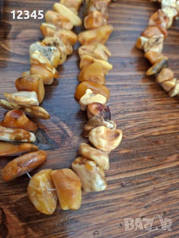 Руски стар гердан от естествен кехлибар , снимка 4 - Колиета, медальони, синджири - 54074457