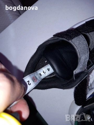 Детски оригинални маратонки Adidas, снимка 8 - Детски маратонки - 54047837