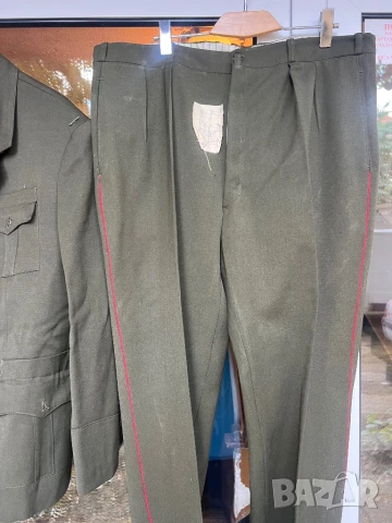 Продавам офицерска униформа ранен соц , снимка 6 - Други ценни предмети - 50762852