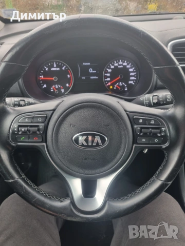 Кия Спортидж 1,7 дизел 2018г., снимка 5 - Автомобили и джипове - 53435057