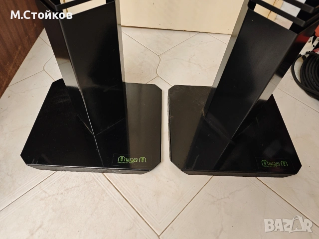 Поставки / стойки за CD дискове , снимка 5 - CD дискове - 53711672