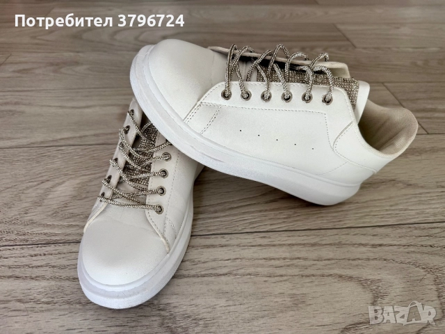 Дамски маратонки със сребристи връзки , снимка 3 - Маратонки - 52307361